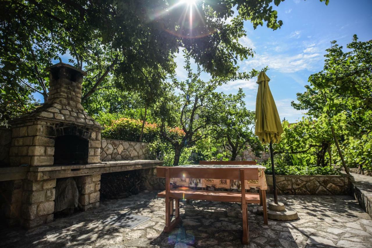 Apartmani Vitkovic II Cres Extérieur photo